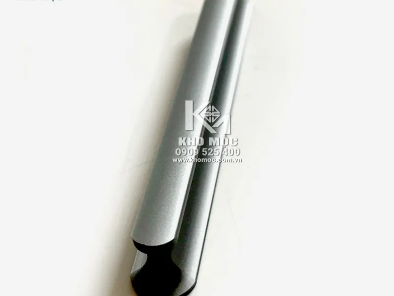 Tay nắm Mã 233 Bo Tròn ( giống tay nắm PE )