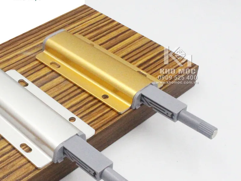 Tip On Bằng Nhôm Nhấn Mở 