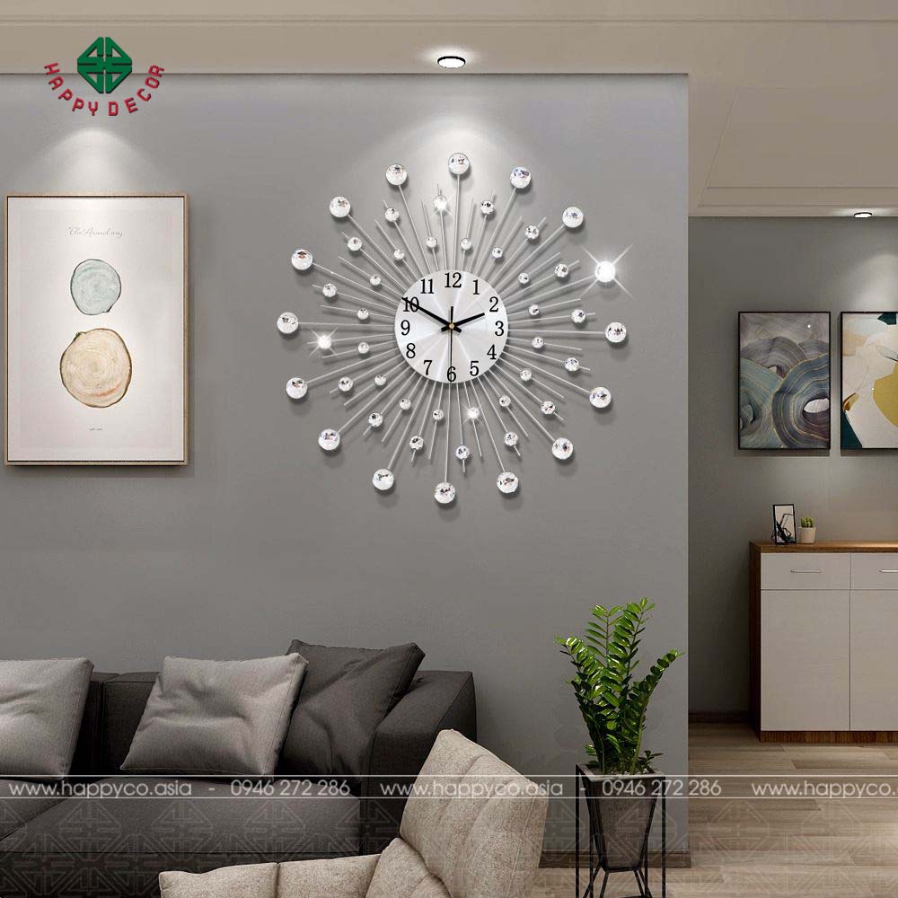 trang-tri-tuong-phong-khach-happyco