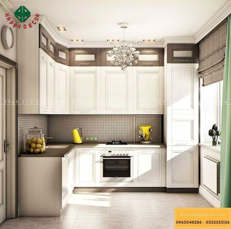 Mẫu tủ bếp hình chữ L có cửa sổ giúp không gian luôn thông thoáng, khô ráo