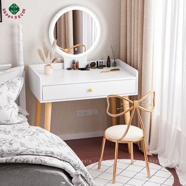 Bàn trang điểm được thiết kế tối giản