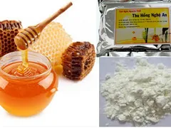 Nghệ đen và mật ong