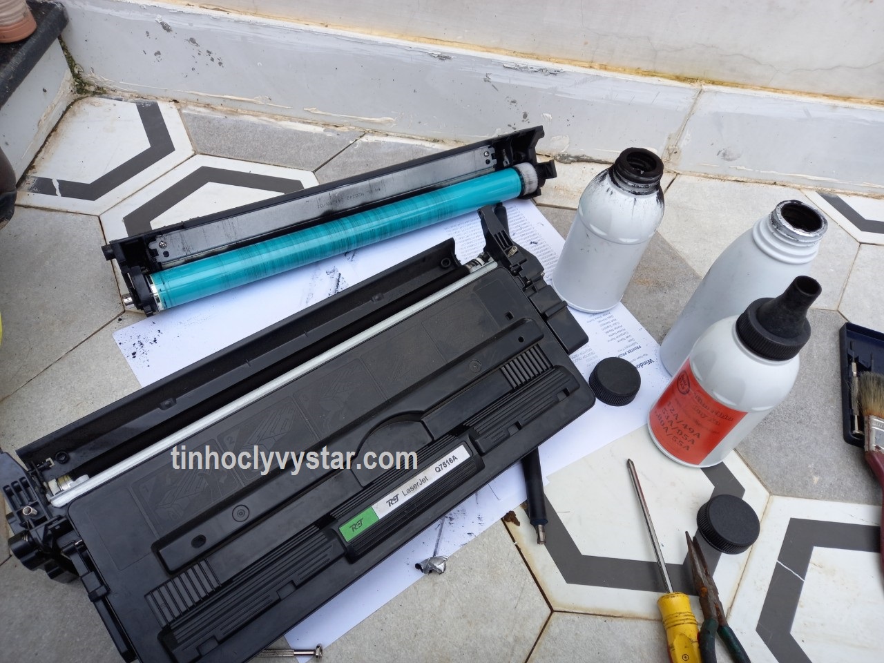 Bơm mực máy in A3 HP 5200 tận nơi tại Phú Mỹ - Bà Rịa Vũng Tàu Bơm mực máy in A3 HP 5200 tận nơi