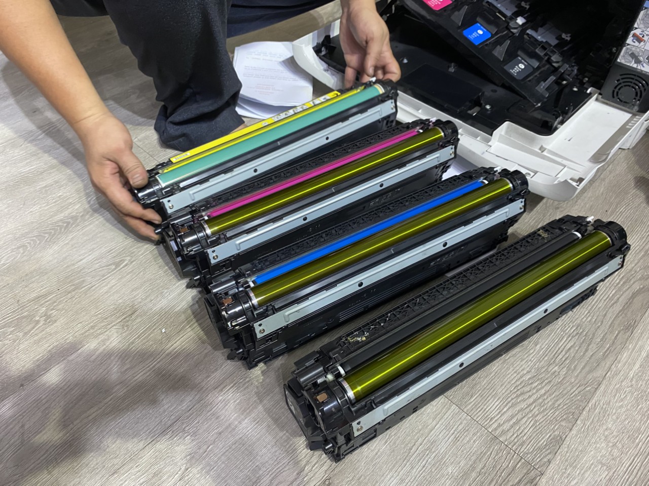 Bơm mực Máy in tận nơi tại Phước Thái - Long Thành Bơm mực máy in Laser màu tận nơi tại Phước Thái - Long Thành