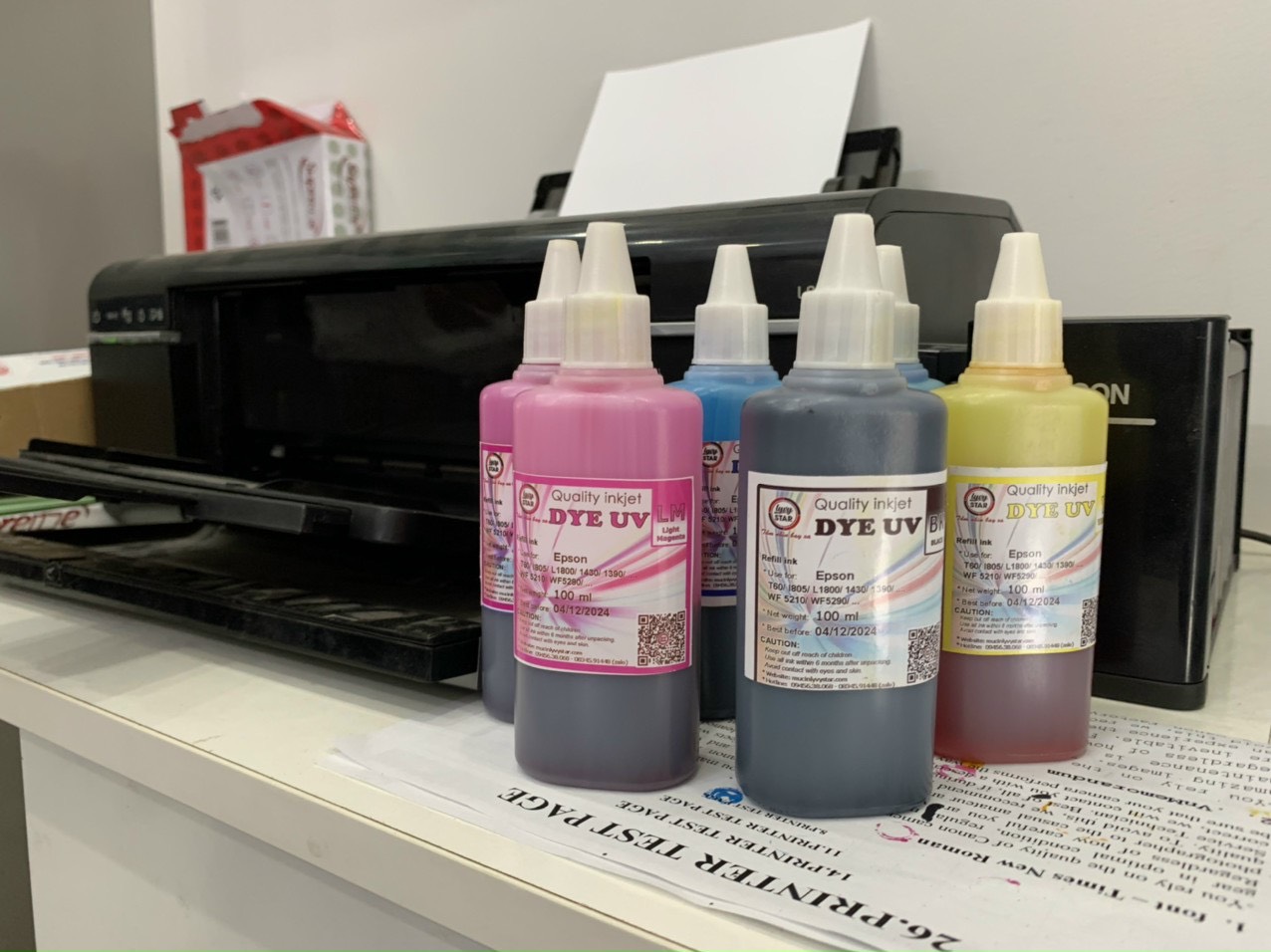 Máy in Epson L8050 in được mực gì? Mực nước dùng cho máy in màu Epson