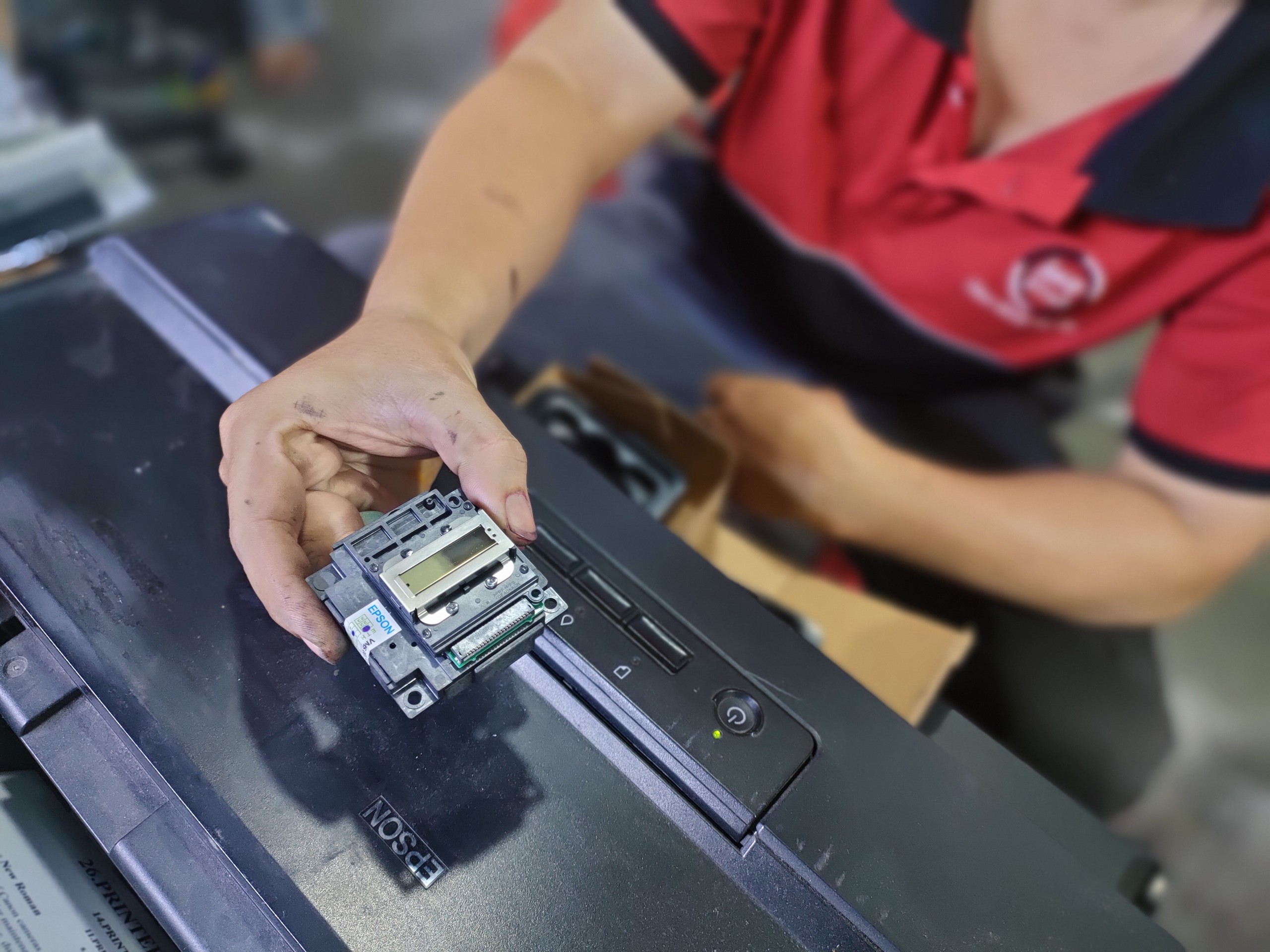 Sửa máy in phun màu Epson in sai màu, sọc màu tại Quảng Ngãi Sửa máy in phun màu Epson in sai màu, sọc màu