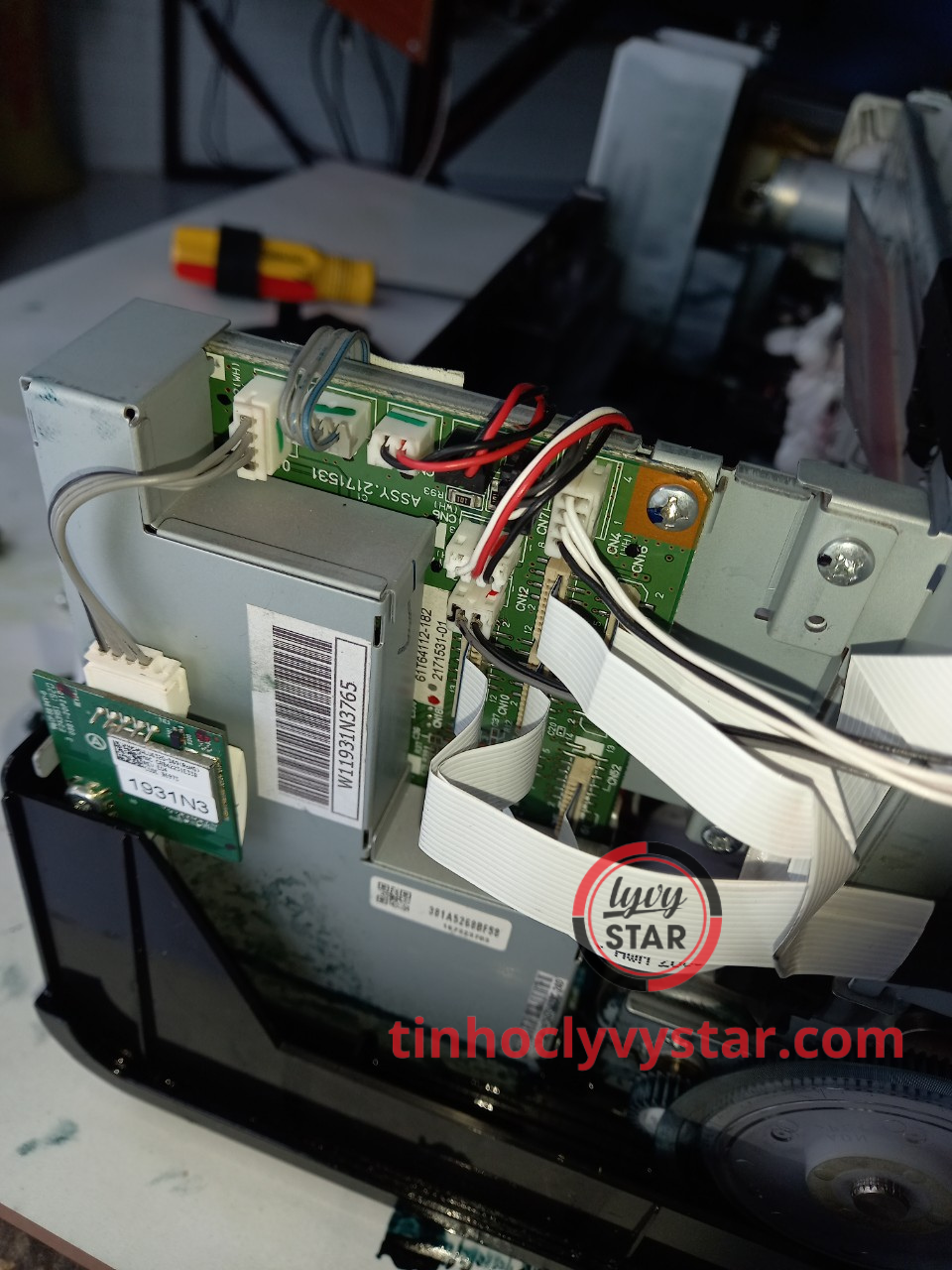 Sửa máy in Epson L18050 tận nơi tại Long Thành Đồng Nai Sửa máy in Epson L18050 không lên nguồn