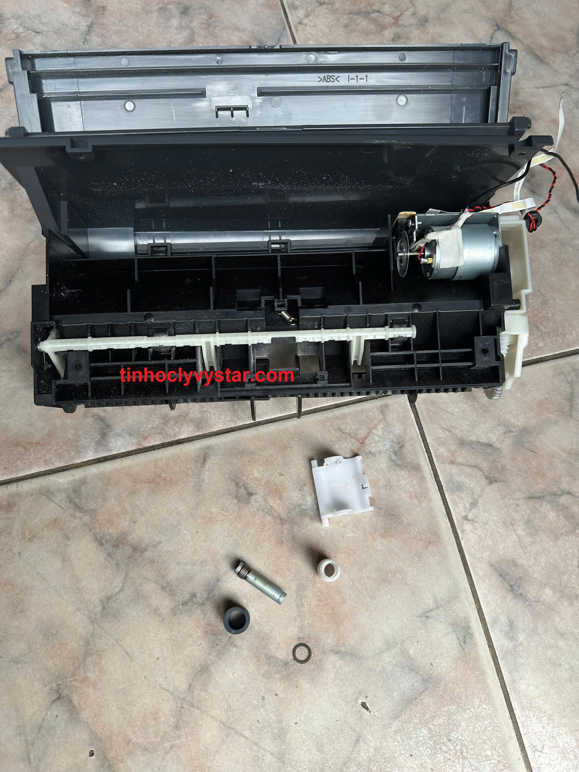 Sửa máy in epson L8050, L18050 lấy giấy khó, tự xã giấy Sửa máy in epson L8050, L18050 lấy giấy khó, tự xã giấy