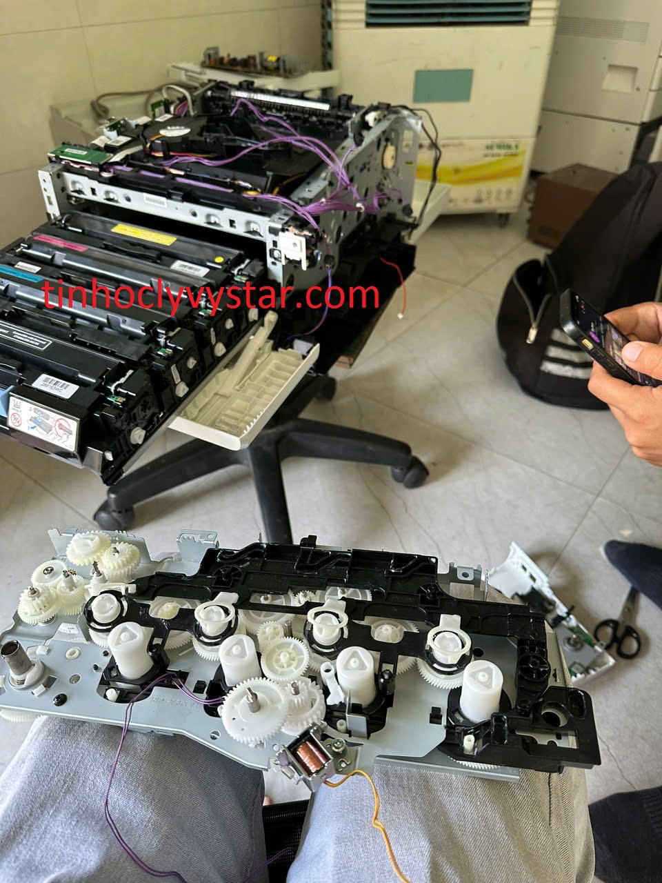 Máy in màu HP 252dw báo lỗi 59.C0 Error Turn Off Then Turn On: Nguyên nhân và cách khắc phục hiệu quả Sửa máy in màu HP 252dw báo lỗi 59.C0