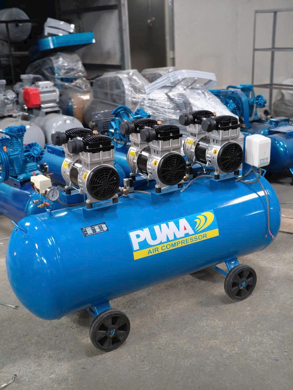 máy nén khí piston không dầu