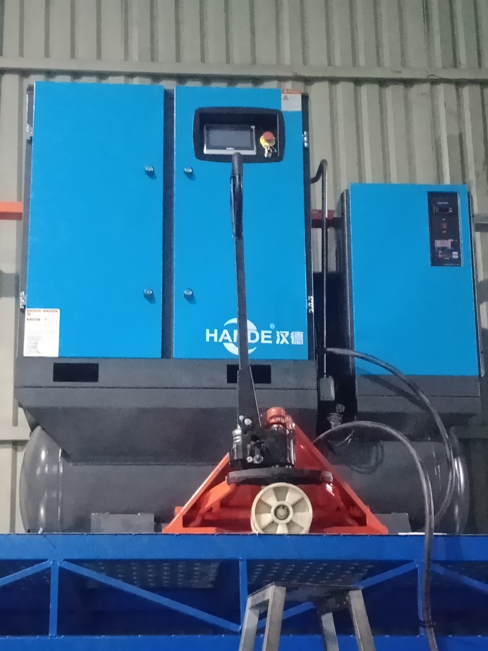 máy nén khí cho máy cắt laser