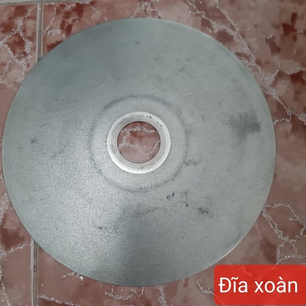 Đĩa xoàn 200mm dày 1mm cát 240 lỗ 32