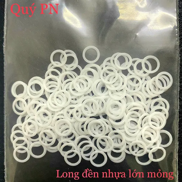 Long đền nhựa lớn mỏng