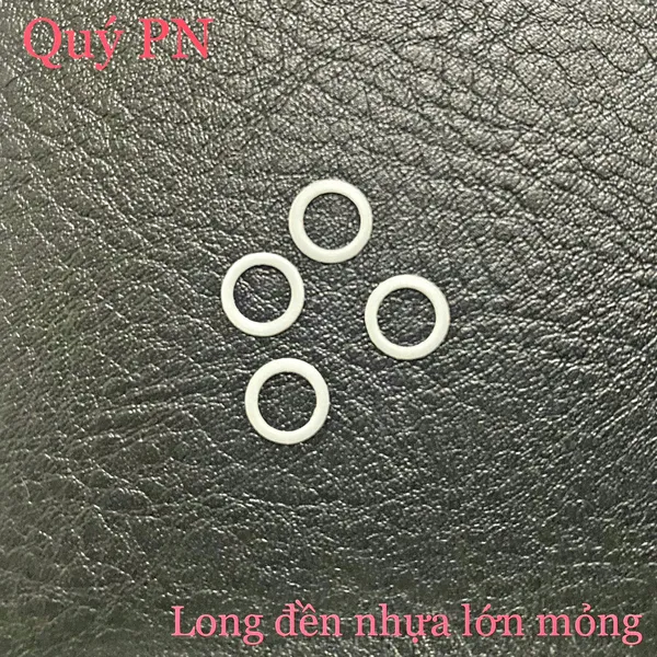 Long đền nhựa lớn mỏng