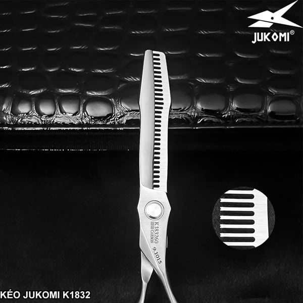 Kéo tỉa tóc Jukomi K183 tay phải 6.0inch