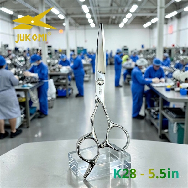 Kéo cắt tóc Jukomi K28 tay phải 5.5inch