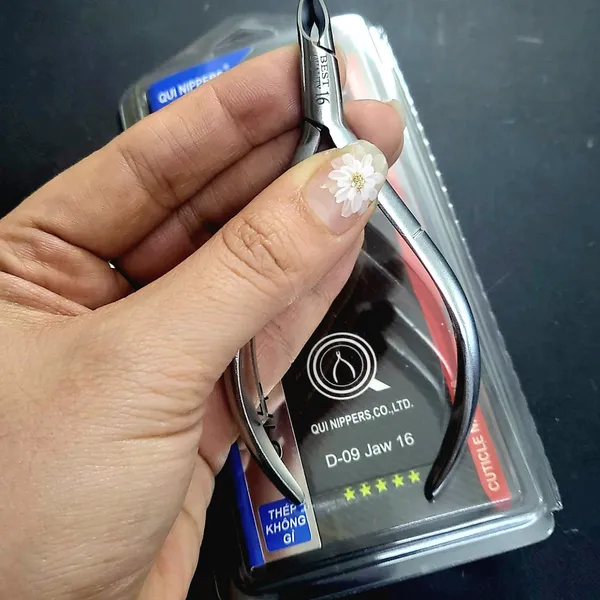 Kềm Quí D09 thép không gỉ