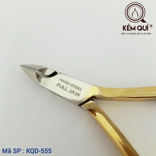 KỀM QUÍ D-555