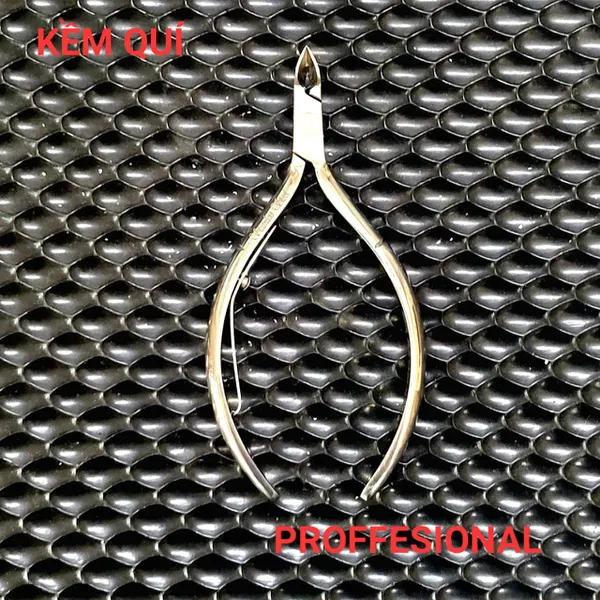 Kềm Quí Professional