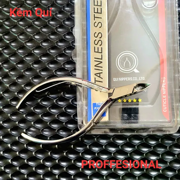 Kềm Quí Professional
