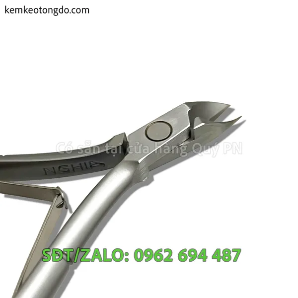 Kềm Nghĩa D03 – Kềm 2 mang vuông 2 chống chuẩn cho thợ nail chuyên nghiệp