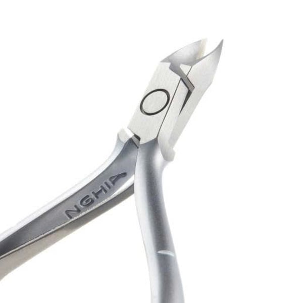 Kềm Nghĩa D01 – Lựa chọn hoàn hảo cho thợ nail chuyên nghiệp tại Quý PN