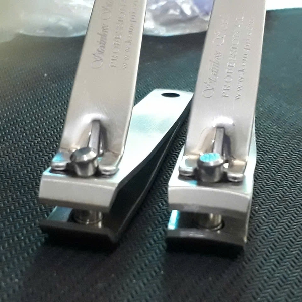 Bấm móng đầu cong B902