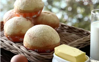 ALMOND CREAM BREAD