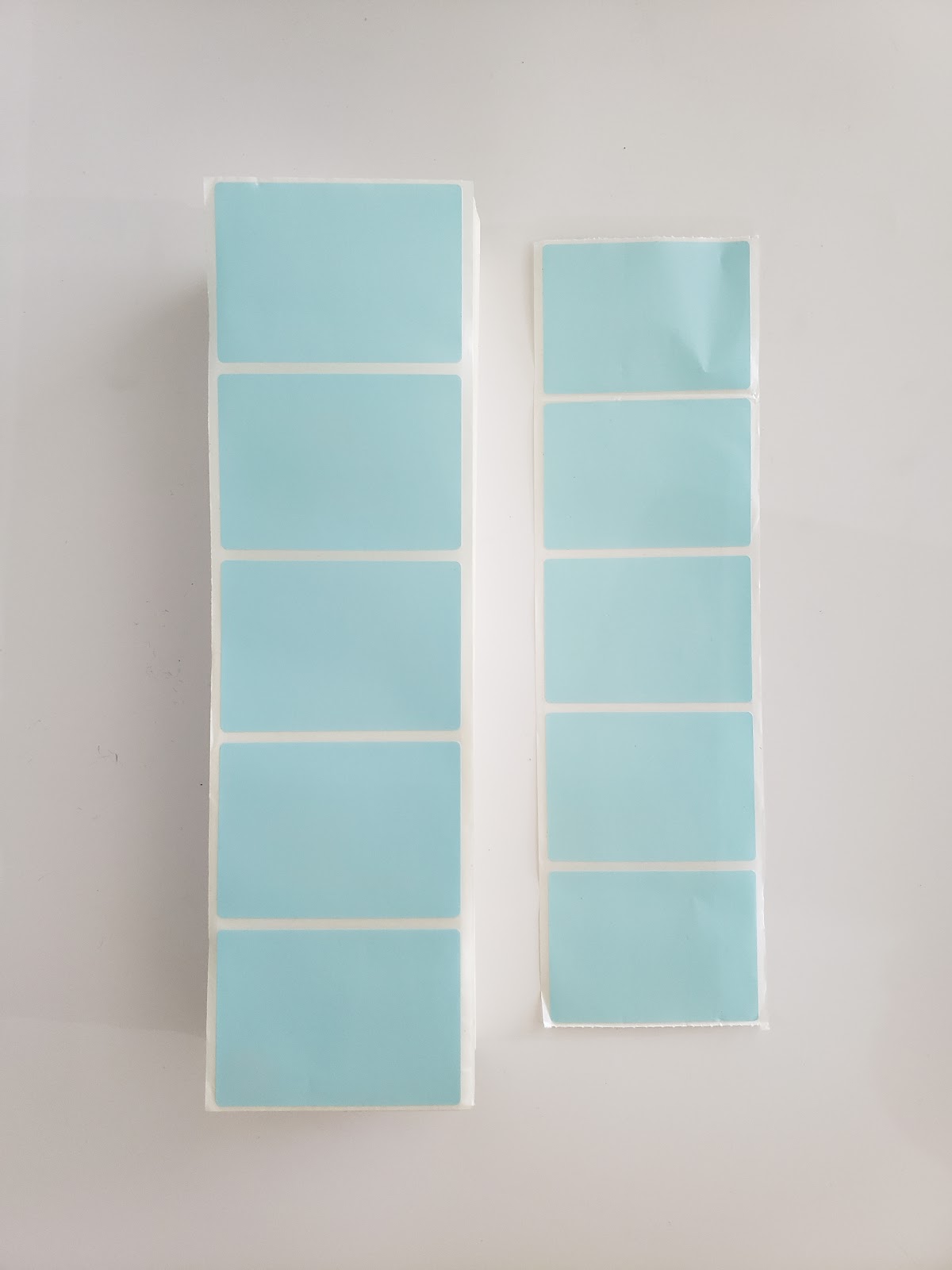 Giấy decal cuộn màu xanh
