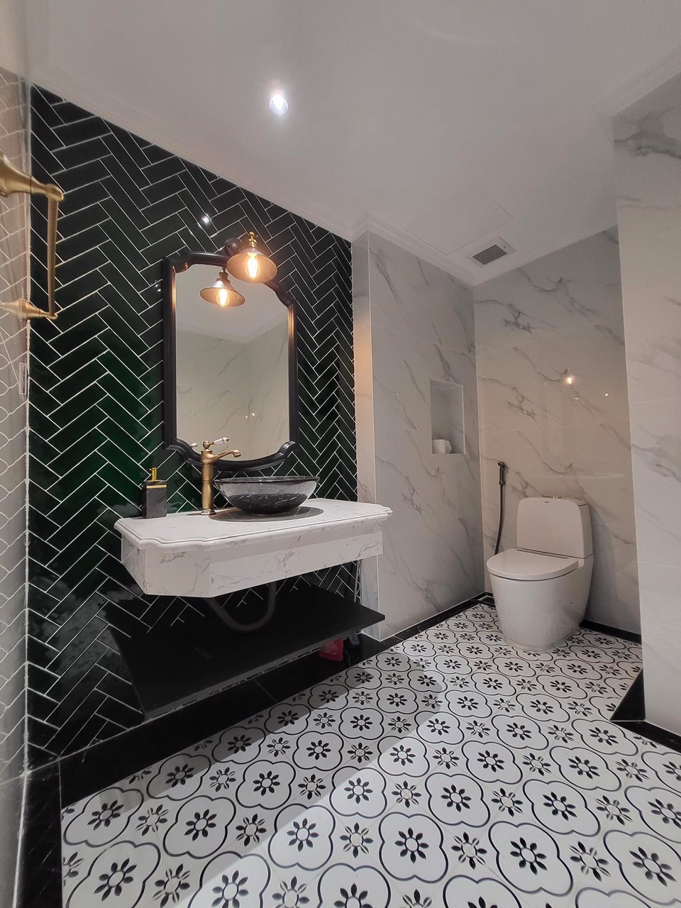 nhà phố quận long biên