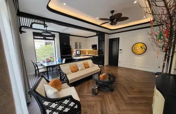 Nhà phố 4,5 tầng Long Biên Indochine