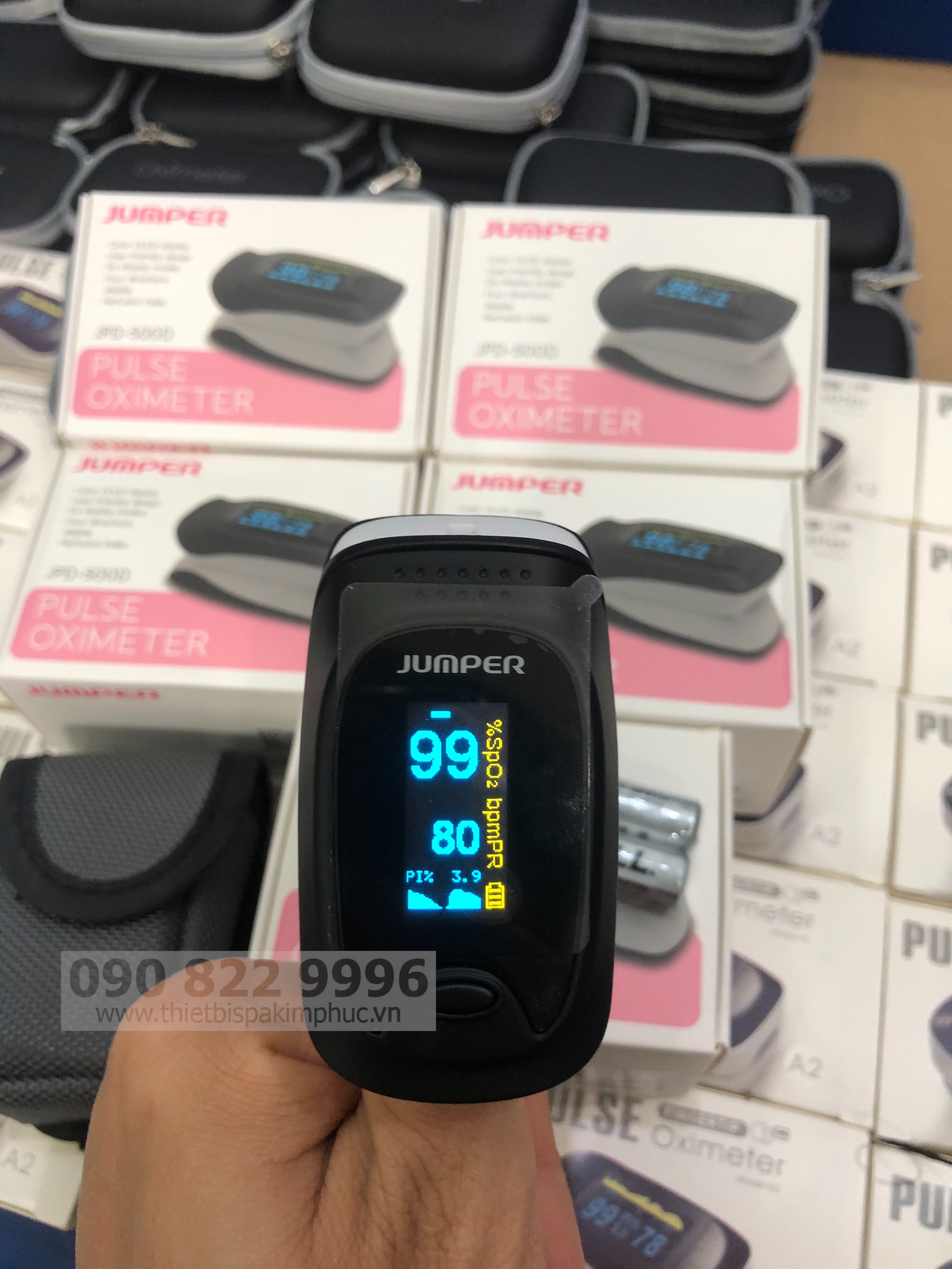 Máy đo nồng độ Oxy trong máu SPO2 Jumper 500D Máy đo nồng độ Oxy trong máu SPO2 Jumper 500D