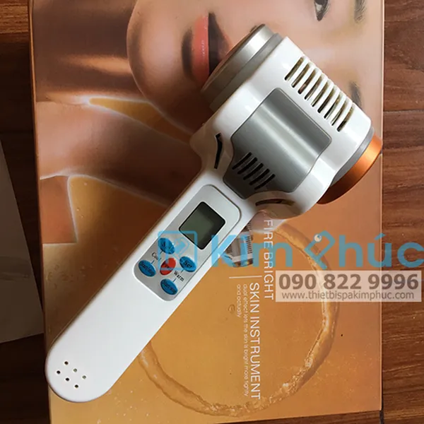 Búa Nóng Lạnh Vàng