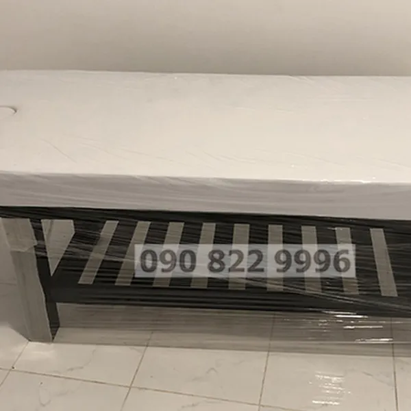 Giường Massage Spa Chân Gỗ Thông