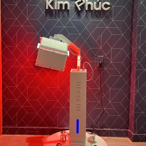 Máy Ánh Sáng Sinh Học HRCSKIN