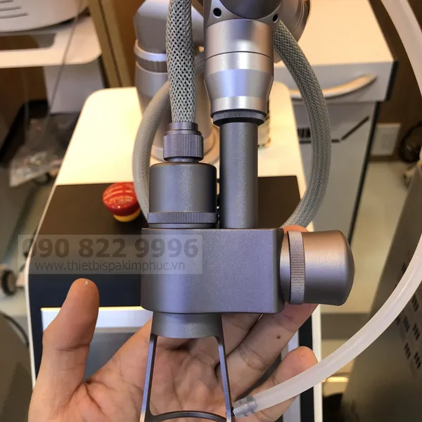 Máy Laser CO2 Fractional Trị Sẹo Rỗ C1