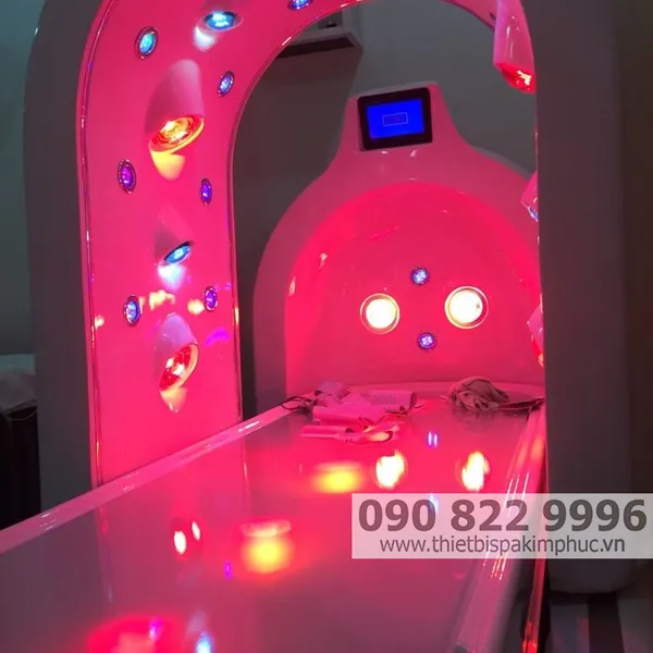 Phi Thuyền Tắm Trắng Hoàng Gia