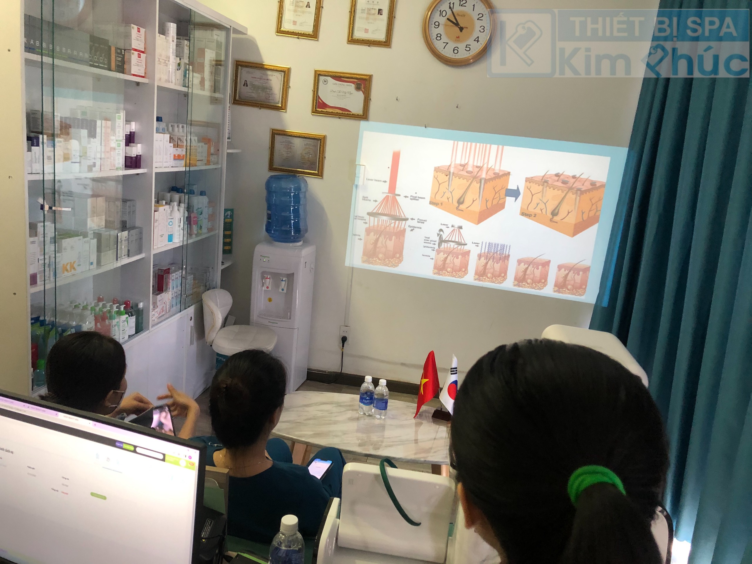 Máy LASER CO2 FRACTIONAL Fire Xel Máy LASER CO2 FRACTIONAL Fire Xel