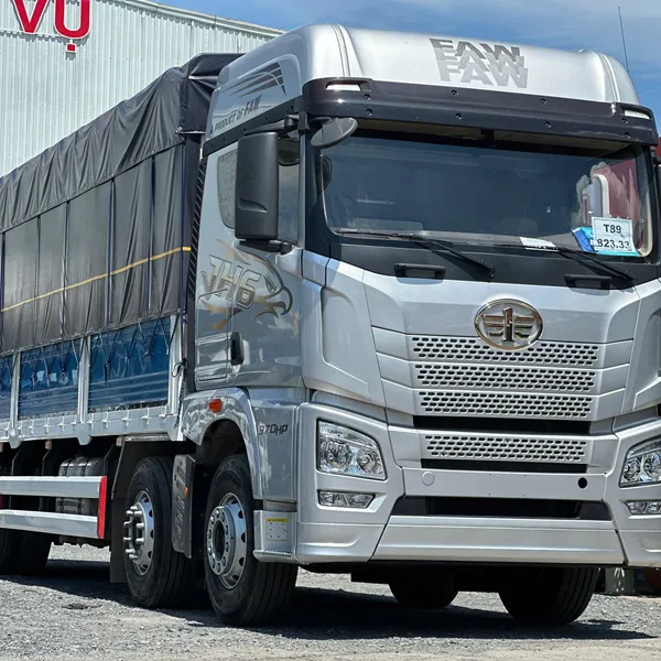XE FAW 4 CHÂN JH6 17.9 TẤN  