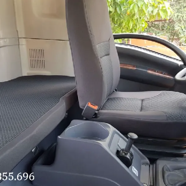 XE TẢI ISUZU GIGA 4 CHÂN
