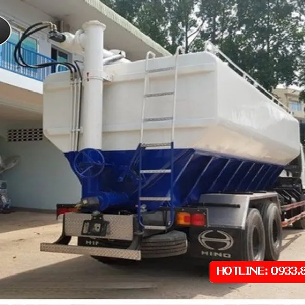 XE BỒN CÁM HINO 3 CHÂN 24 KHỐI