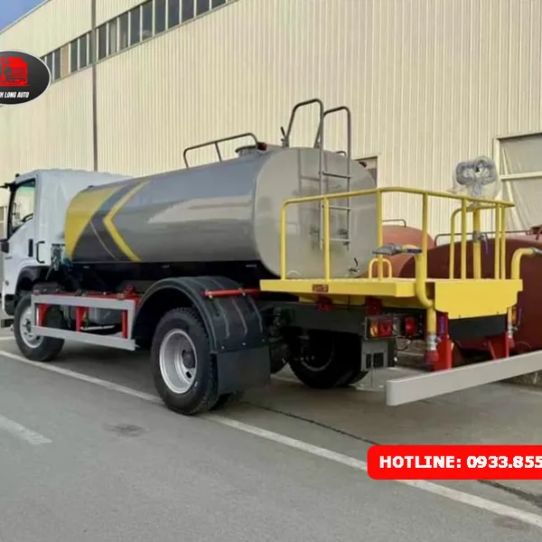 XE BỒN PHUN NƯỚC RỬA ĐƯỜNG TƯỚI CÂY 5 KHỐI HOWO