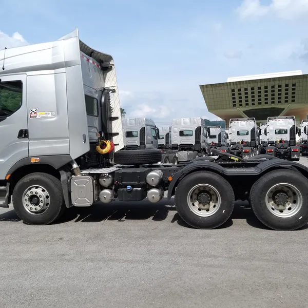 XE ĐẦU KÉO CHENGLONG 420HP CẦU LÁP LZ4255H7DB