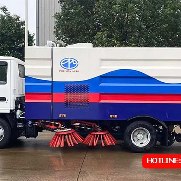 XE QUÉT ĐƯỜNG HÚT BỤI ISUZU 5.5 KHỐI NHẬP KHẨU