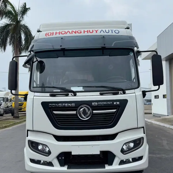 XE TẢI DONGFENG KR180 7.65 TẤN THÙNG KÍN CONTAINER