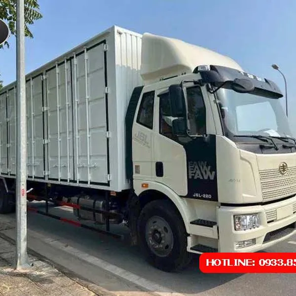 XE TẢI FAW J6L THÙNG KÍN CONTAINER CAO 2.52 MÉT
