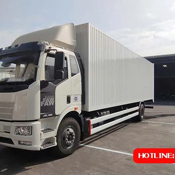 XE TẢI FAW J6L THÙNG KÍN CONTAINER CAO 2.52 MÉT
