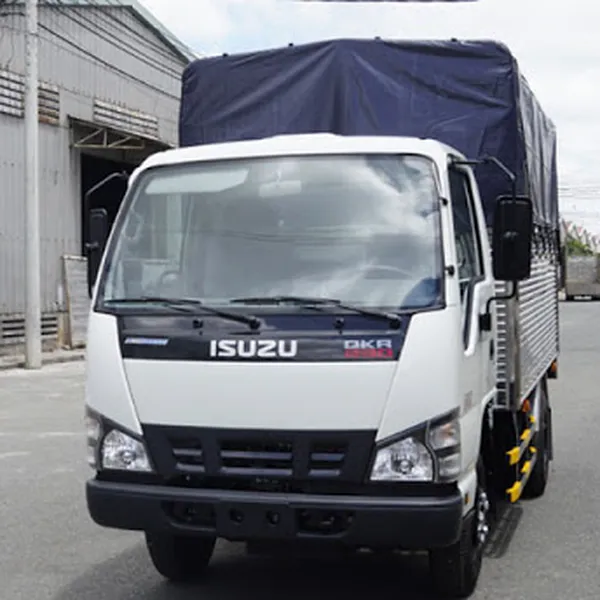 Xe tải  isuzu 1.9 tấn thùng bạt QKR77HE4