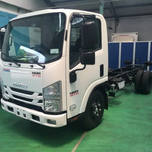 Xe tải isuzu 1.9 tấn NMR85HE4
