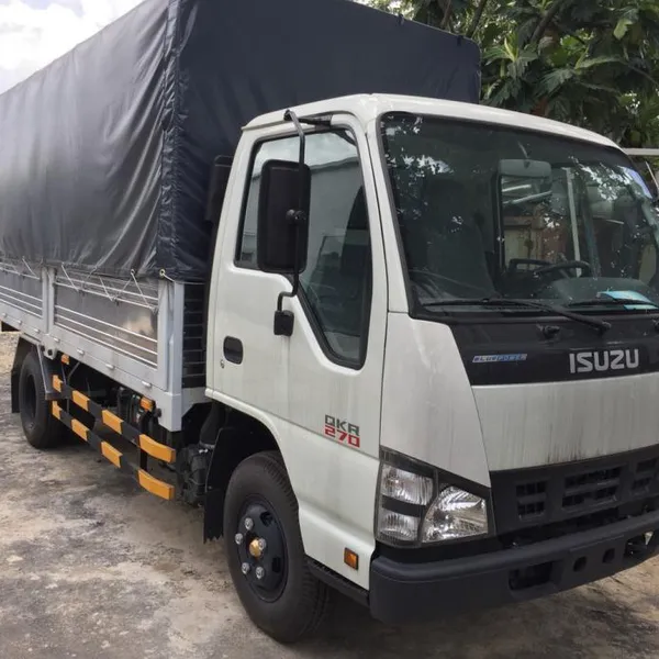 Xe tải isuzu 2.4 tấn thùng bạt QKR77HE4
